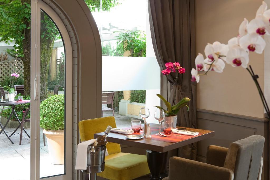 Logis Auberge Saint Simond إيكس ليه با المظهر الخارجي الصورة