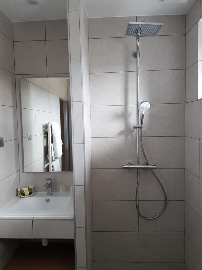 Logis Auberge Saint Simond إيكس ليه با المظهر الخارجي الصورة